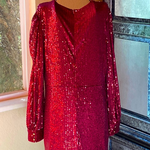Faeriesty Red Sequin Formal Gown - Picture 6 of 15